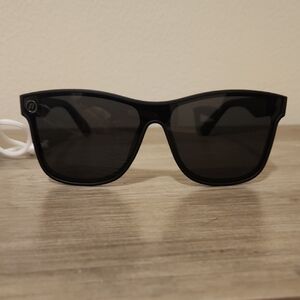 Blenders Stylish Black Sunglasses